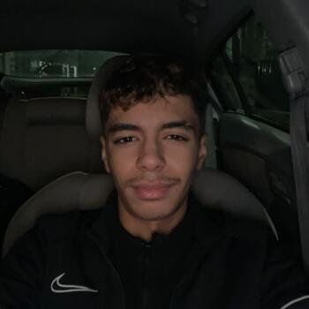 Babysitter in Aubervilliers: Djibril