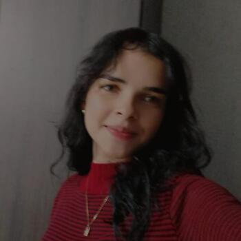 Babysitter in Santa Luzia: Melissa