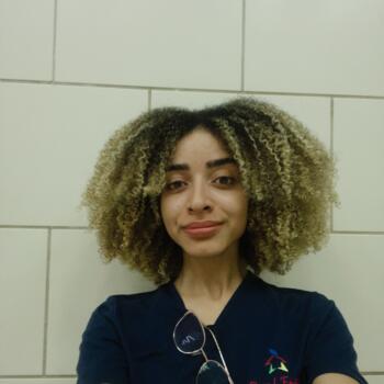 Babysitter in Santa Luzia: Stefhany