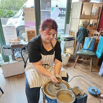 Babysitter in Southampton: Sam