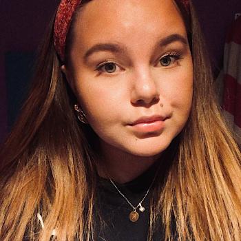 Barnvakt Trollhättan: Karolina