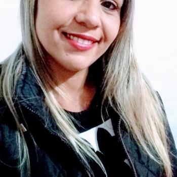 Babá Jacareí: Déborah