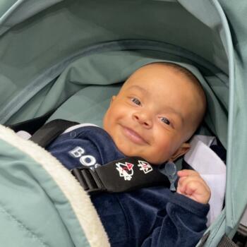 Babysitting job in Edmonton: babysitting job Munirah