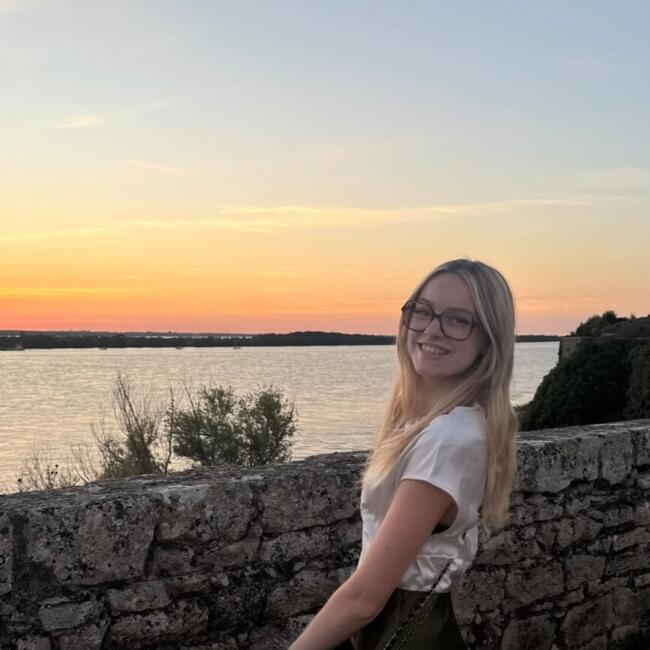 Babysitter in Brillon: Lucie