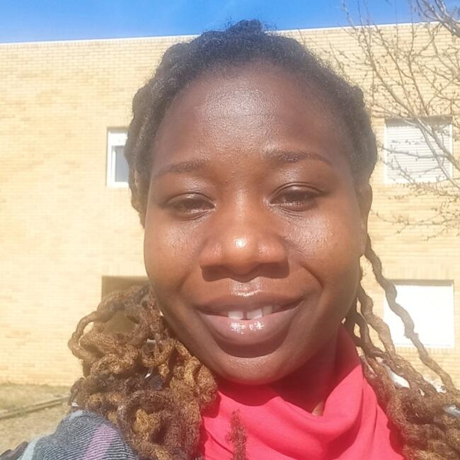 Babysitter in Sintra: Funmilola