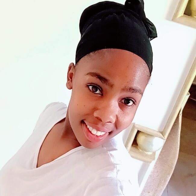 Babysitter in Riyadh: Alice