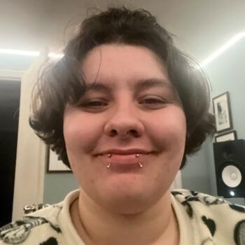 Babysitter Metairie: Hailey