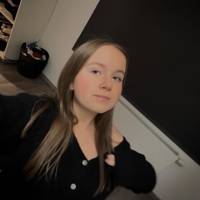 Babysitter in Huy: Manon