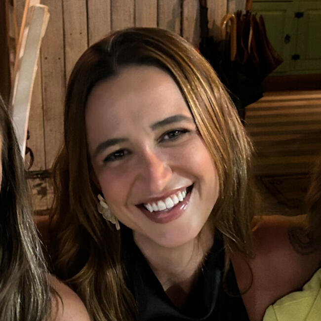 Babysitter in Seville: Mariana