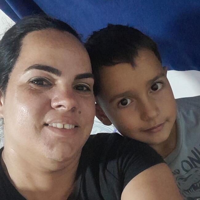 Babysitter in Ponta Grossa: Mildrisleidy