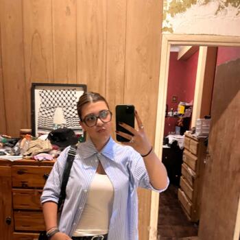 Niñera en Villa José León Suárez: Eva