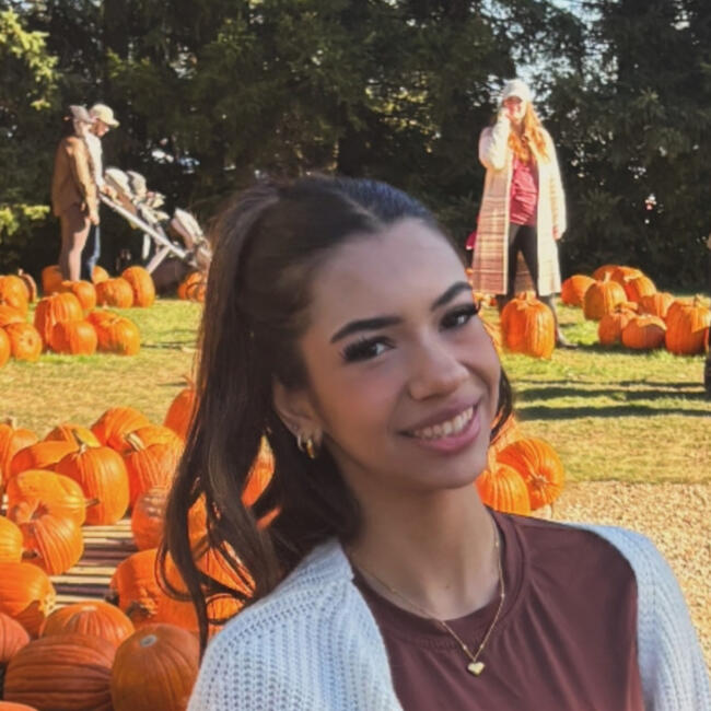 Baby-sitter in Cambridge: Zahraa Alkadhem