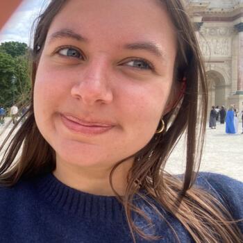 Babysitter in Gavere: Nanou