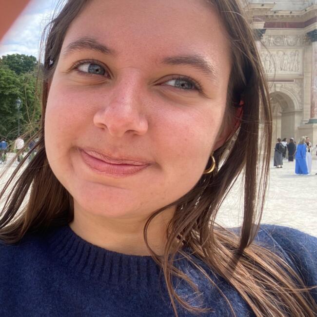 Babysitter in Gavere: Nanou