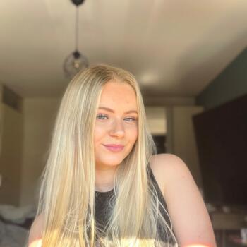 Babysitter in Barendrecht: Ashley