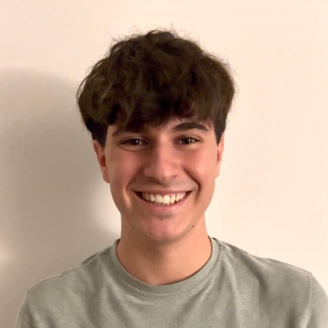 Canguro en Tarragona: Aarón