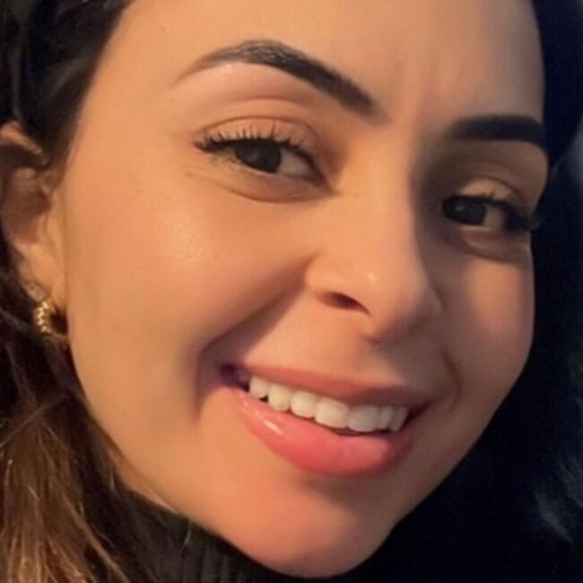 Oppas in Amsterdam: Assia