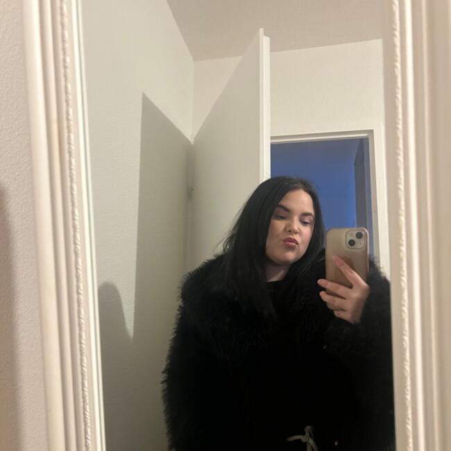 Babysitter in Albertville: Maylis