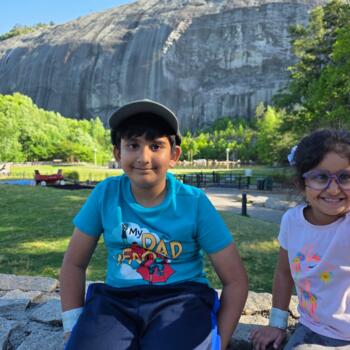 Babysitting job in Suwanee: babysitting job Massey