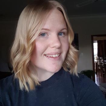 Babysitter in Edgecumbe: Jessica