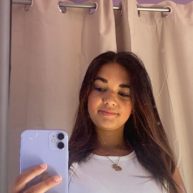 Babysitter in Coulommiers: Sara