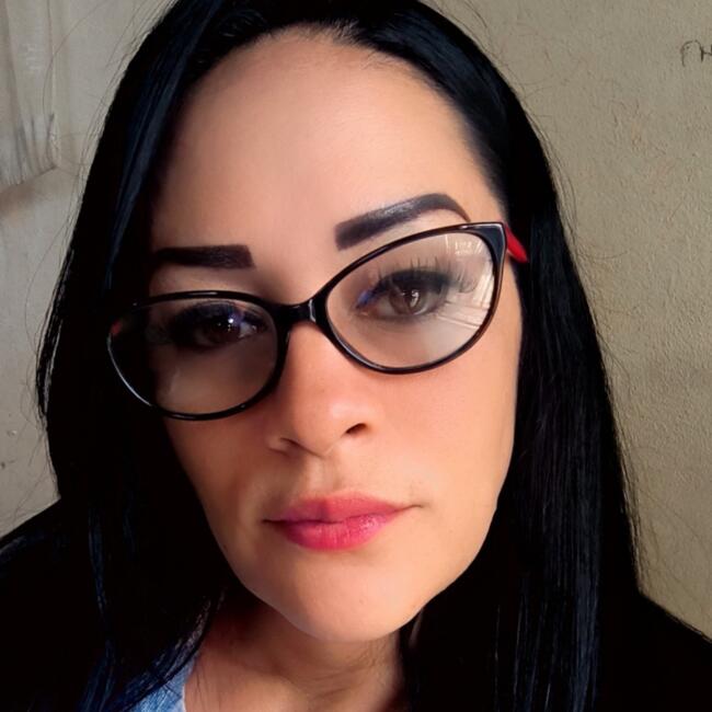 Niñera en San José: Elinor