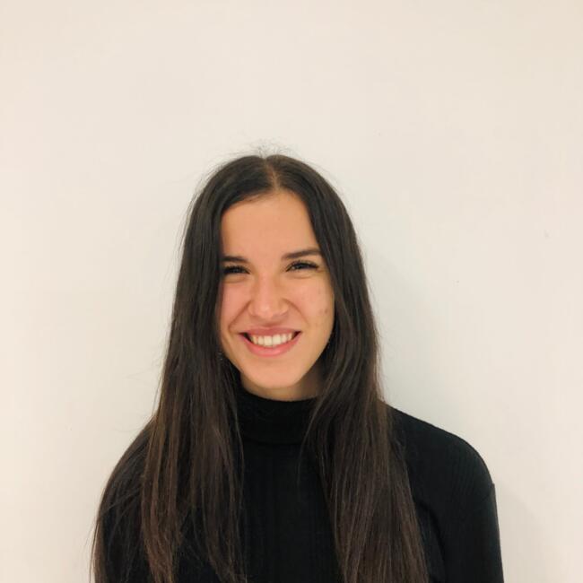 Babysitter a Napoli: Simona