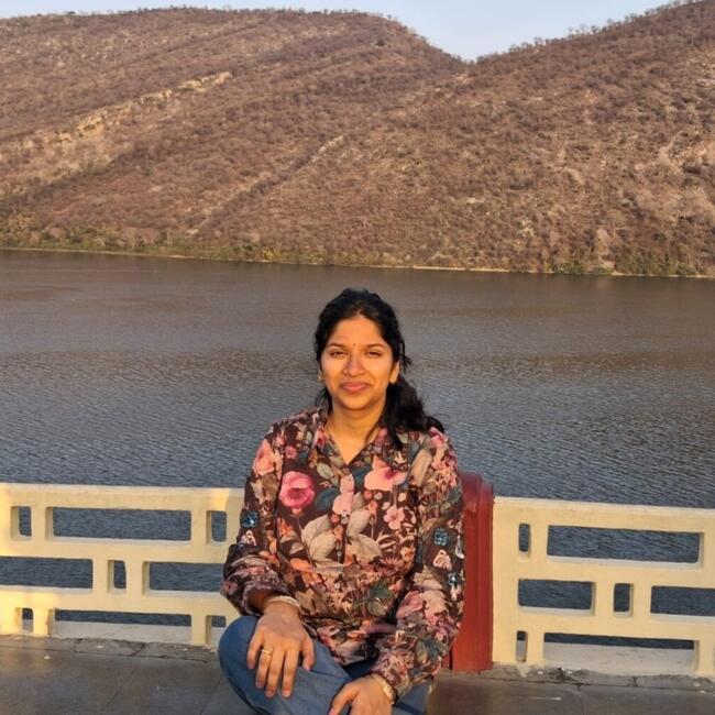 Babysitting job in Gurugram: Aayushi