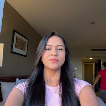 Babysitter in Curridabat: Kiara