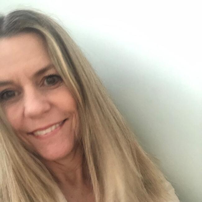 Babysitter in Auckland: Karen