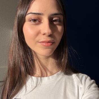 Babysitter Zurich: Ardita