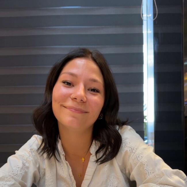 Babysitter in Dalou: Maïa