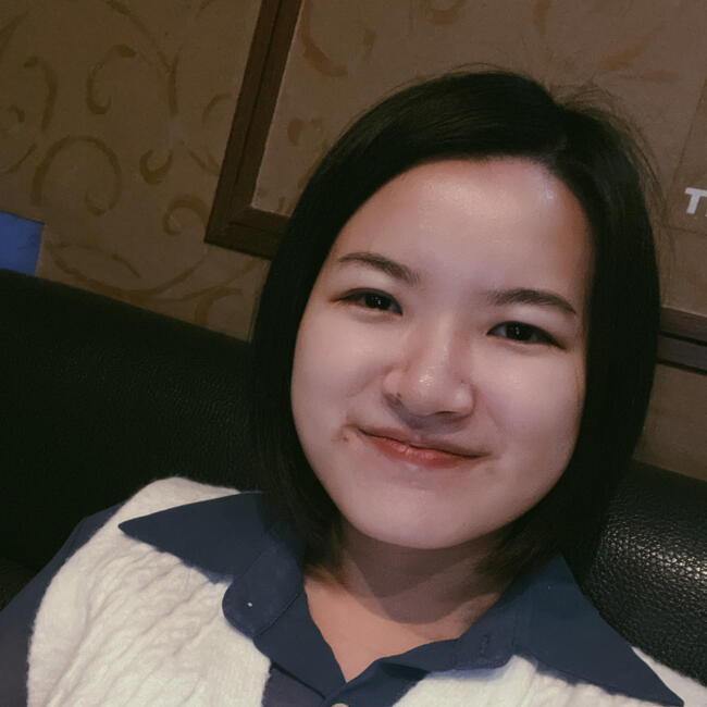 Babysitter in Brisbane: Julie