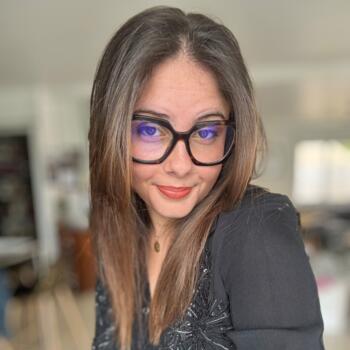 Baby-sitter Bretenière: Léane