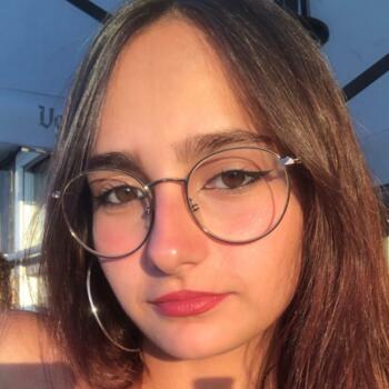 Babysitter in Porto: Maria