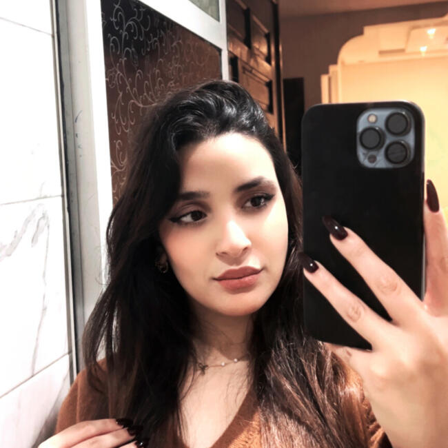 مربية أطفال في رباط: Rania