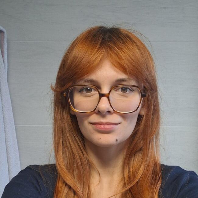 Babysitter in Poissy: Laureen