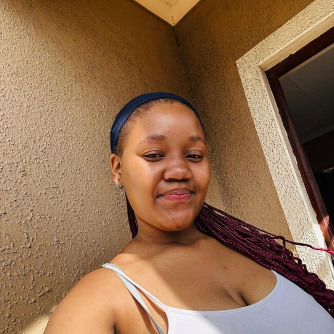 Babysitter in Khayelitsha: Lisakhanya