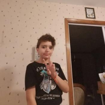 Babysitter Virginia Beach: Alexx