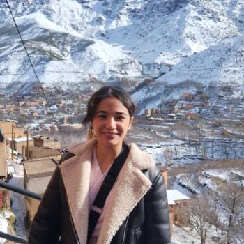 Babysitter in Porto: Thaynara