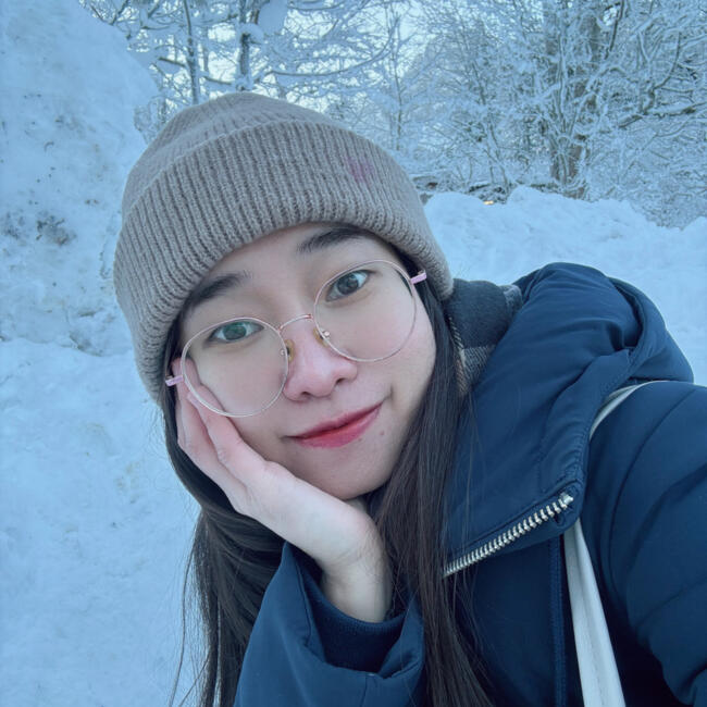 Babysitter in Munich: Pitchayatun