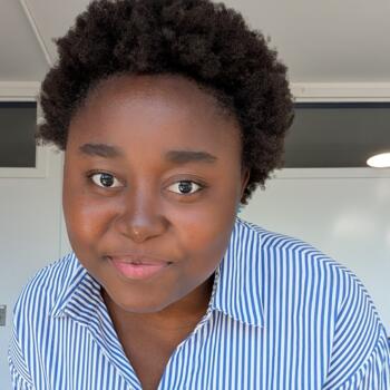 Niñera en Montreal: Naomie