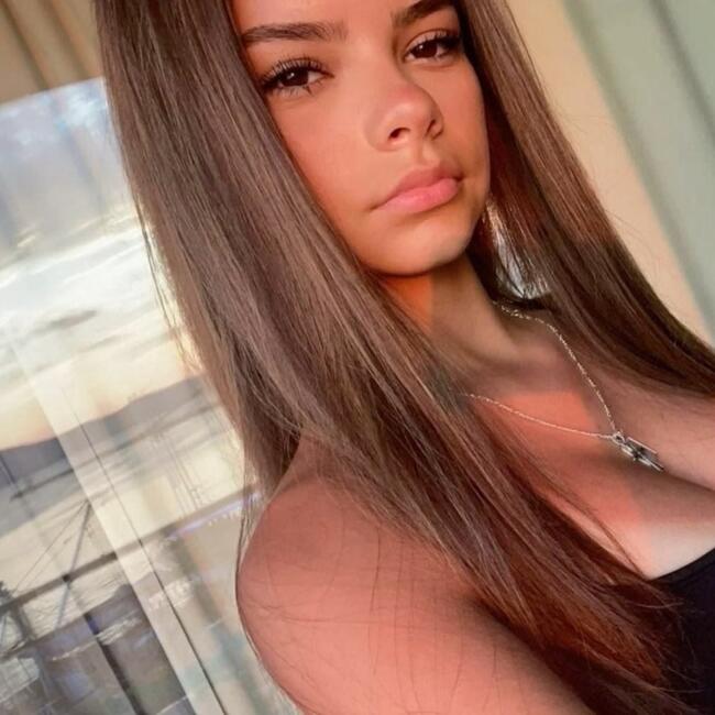 Babysitter in Bucharest: Georgiana