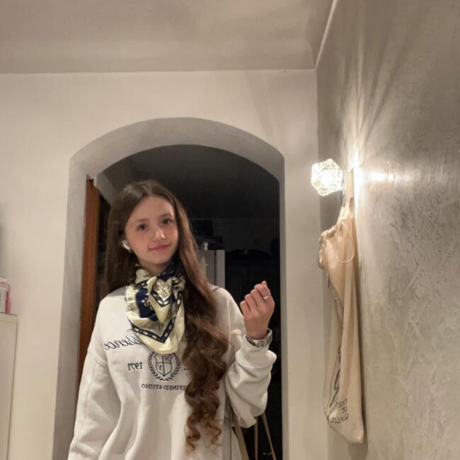 Babysitter in Mondragon: Anyanka