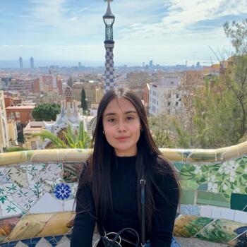 Babysitter in Seville: Alexandra Pulido