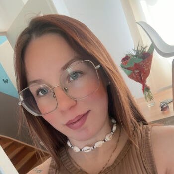 Childminder job in Montescourt-Lizerolles: babysitting job Johanna