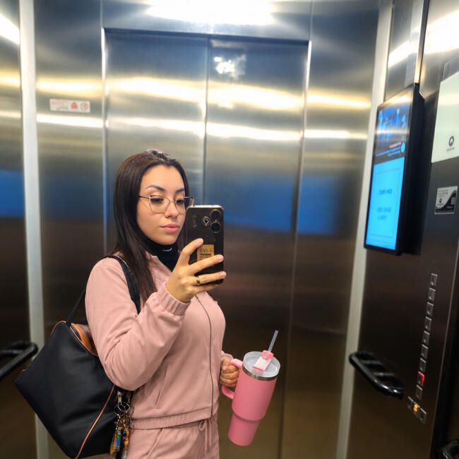 Babysitter in Piraquara: Dayane