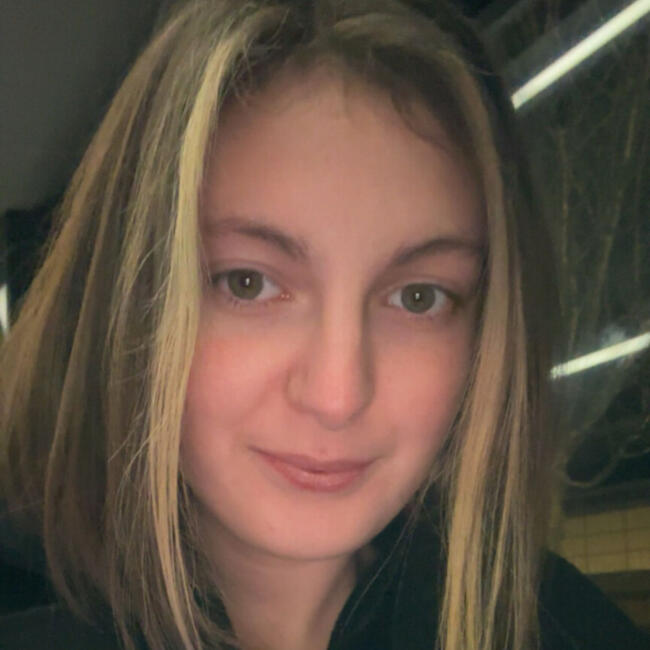 Babysitter in Le Havre: Alwéna