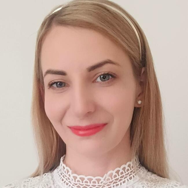 Praca dla opiekunki do dziecka w Zielonki: Justyna