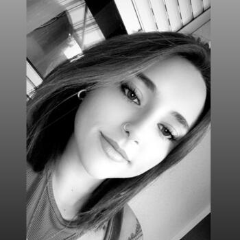 Babysitter in Seedorf: Melina